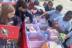 filling-shoeboxes