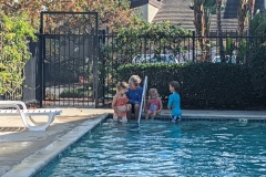 PXL_20251031_202523709